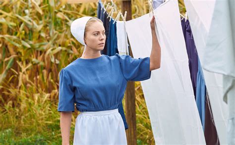 As in any community, premarital sexual relations may occur in <b>Amish</b> relationships, sometimes resulting in pregnancy and accelerated or out-of-season weddings. . Amish girls sex